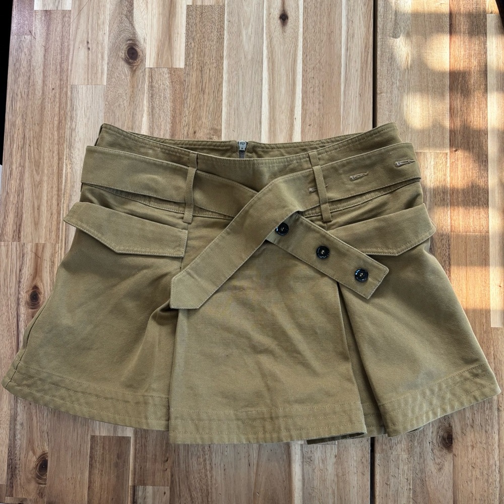 NWT Zara Srpls Pleated Skirt‎